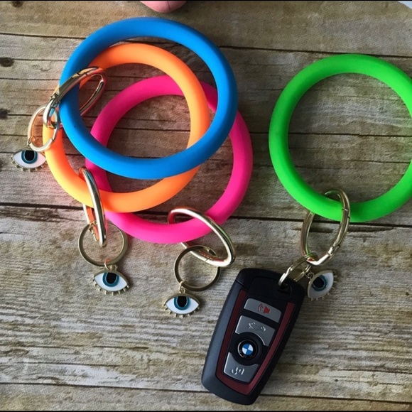 Key chains - Picture 2 of 3